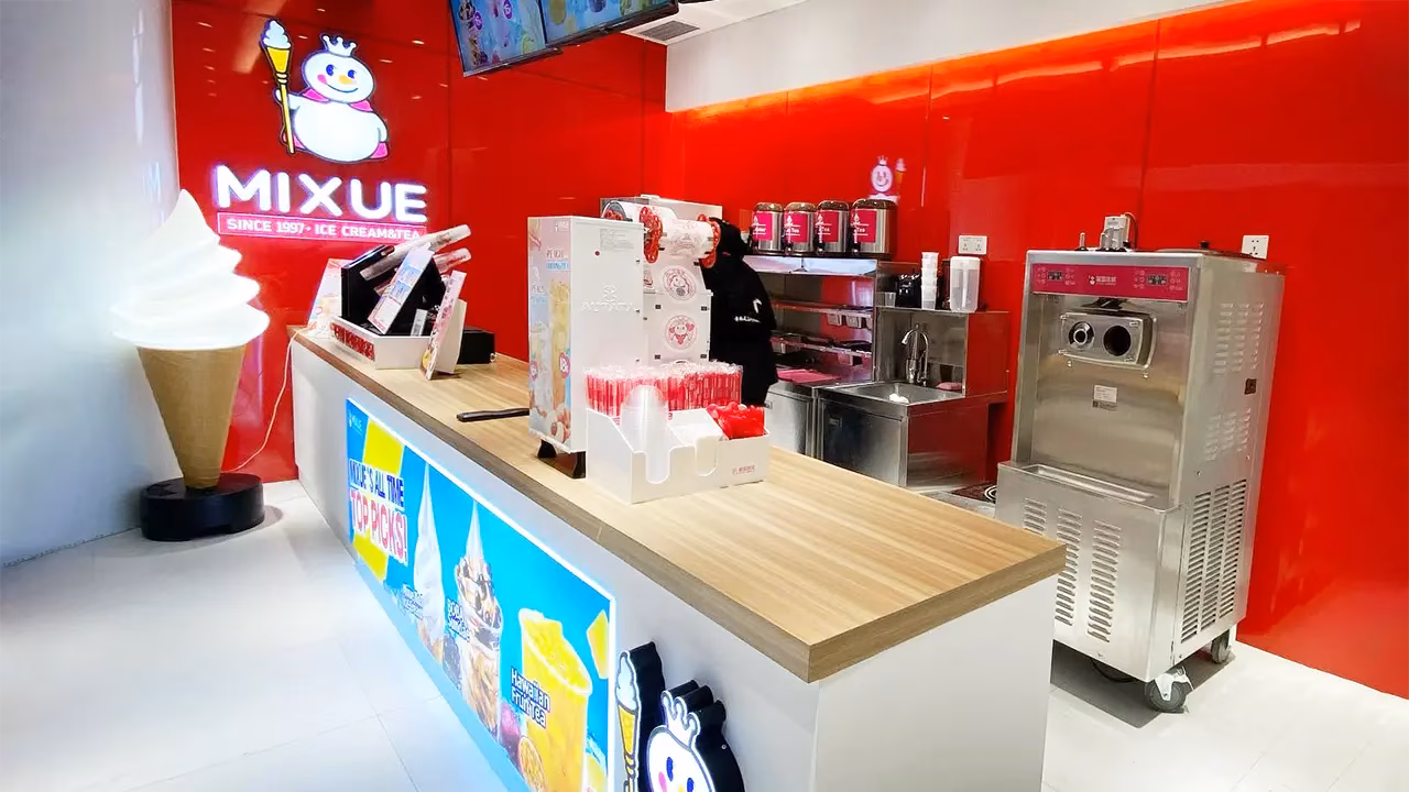 Cerita Sukses Es Krim Mixue: Harga Murah dan FOMO Jadi Kunci?
